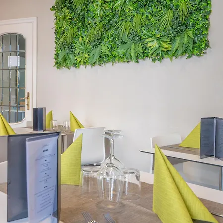 La Bussola מלון 3*