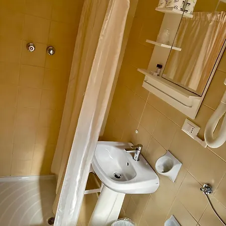Hotel La Bussola 3*