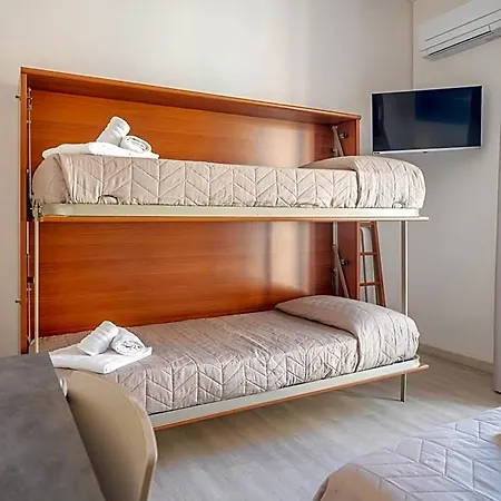 Hotel La Bussola 3*