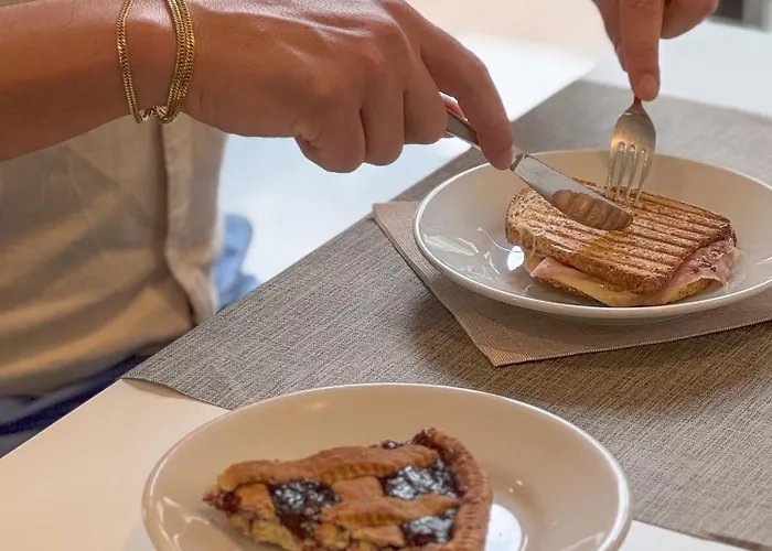 Szálloda La Bussola Finale Ligure