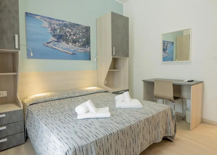 Szálloda La Bussola 3*